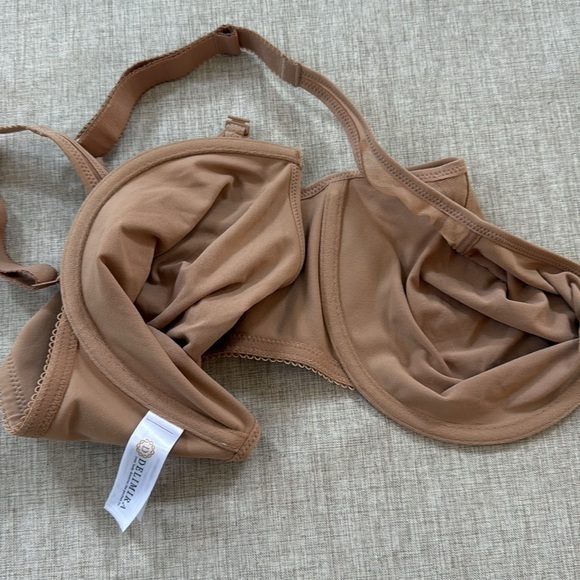 Delimira Front Close unlined nude underwire bra size 34F - Picture 6 of 10